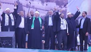 Sources: the MB to negotiate Iranian tourism with the Salafis